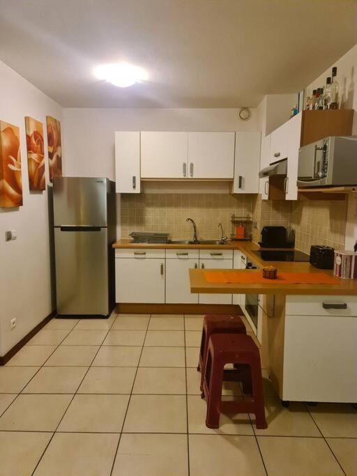 Farerei Appartement Spacieux, Equipe Et Confortable Faaa Zewnętrze zdjęcie